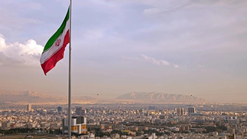  هجوم أصفهان يأتي في سياق تصاعد التوتر بين إيران والغرب