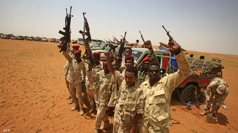 نهاية وفاق البرهان وحميدتي يزيد فوضى عملية الانتقال المتعثرة في السودان 