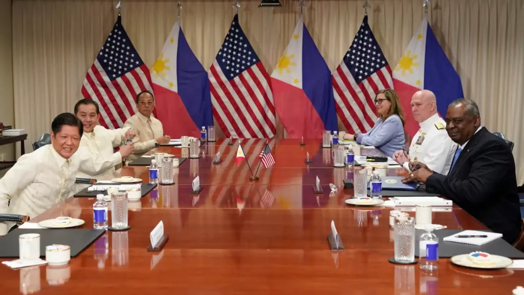 العلاقات الدبلوماسية بين الولايات المتحدة والفلبين ( أمريكا والفلبين )